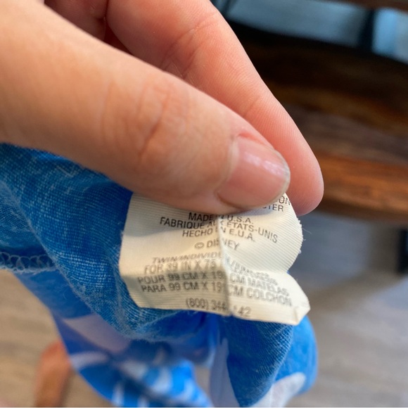 Disney Brand Cloud Print Twin Fitted Bed Sheet Kids - Picture 2 of 7